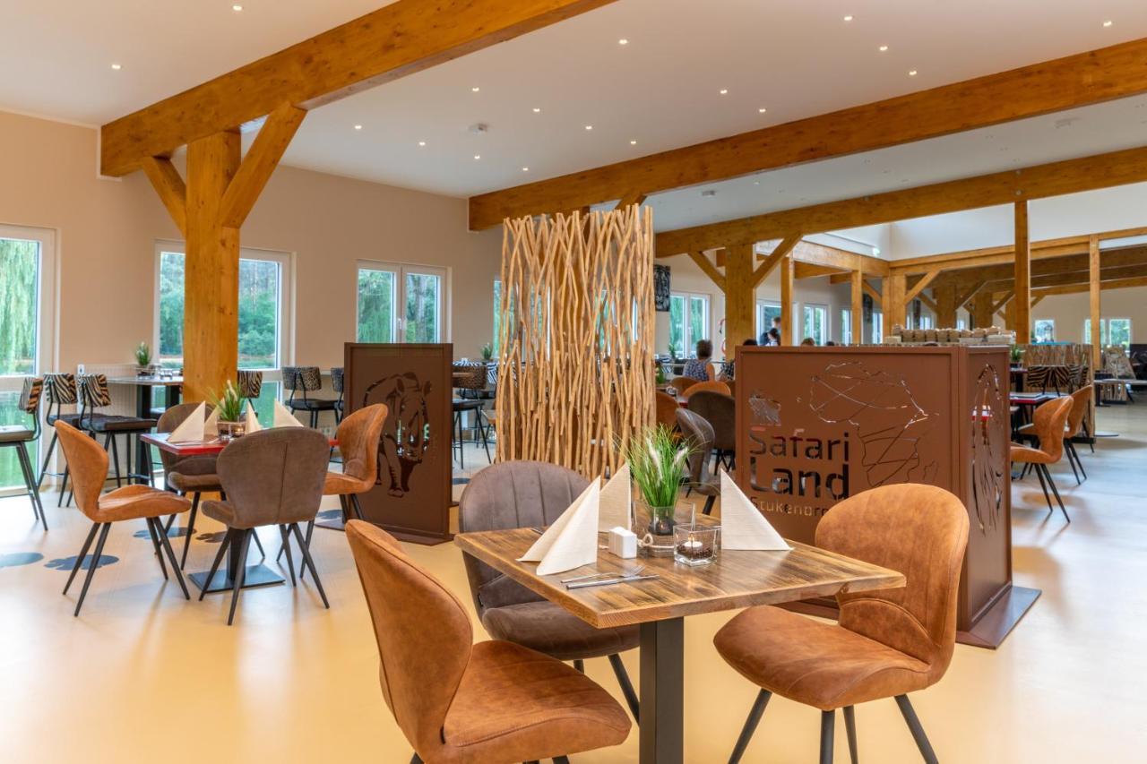 Luxury tent Safariland Stukenbrock Erlebnisresort Schloss Holte-Stukenbrock